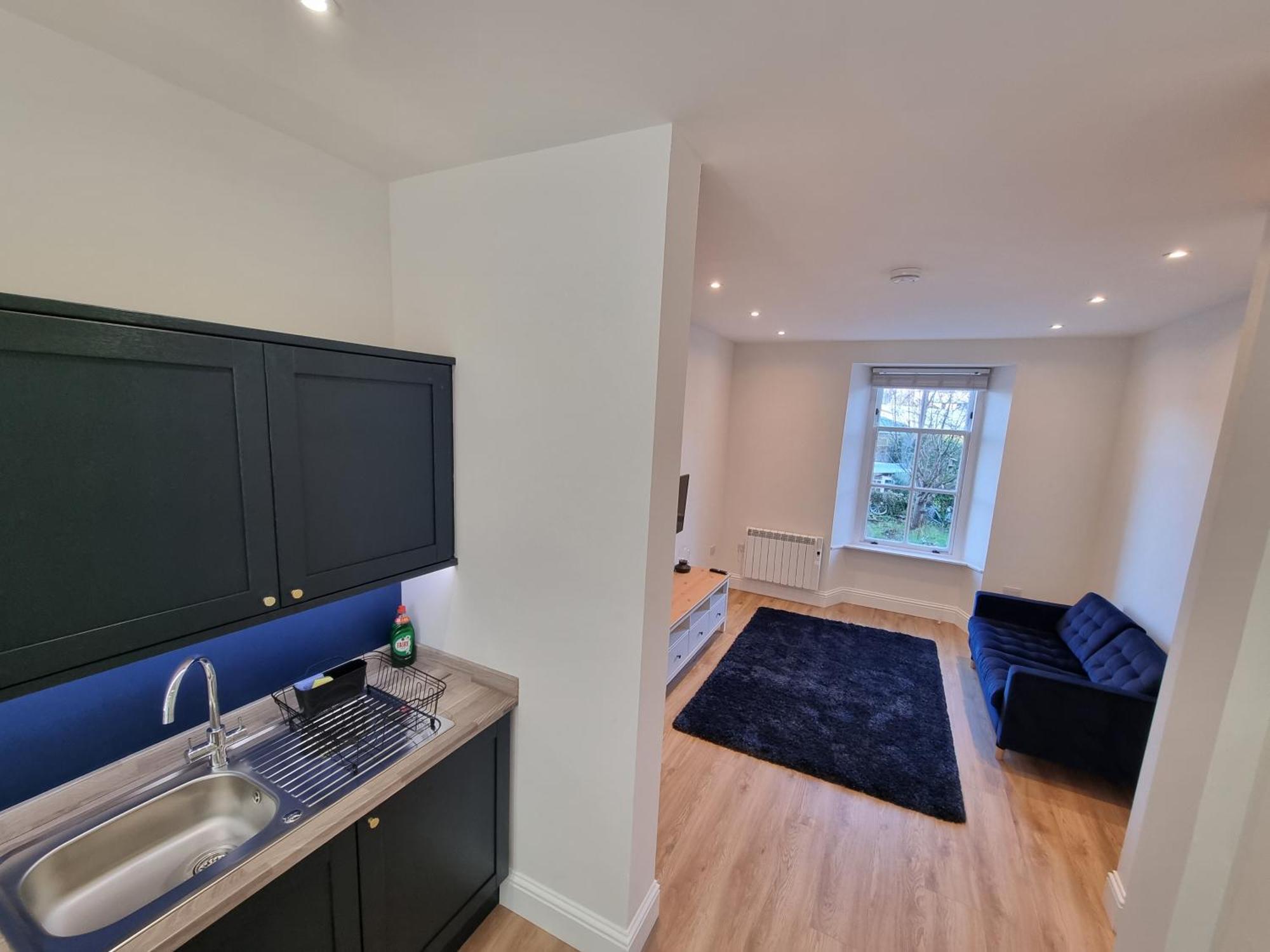 The Rail & Ferry Den Apartment โอบาน ภายนอก รูปภาพ