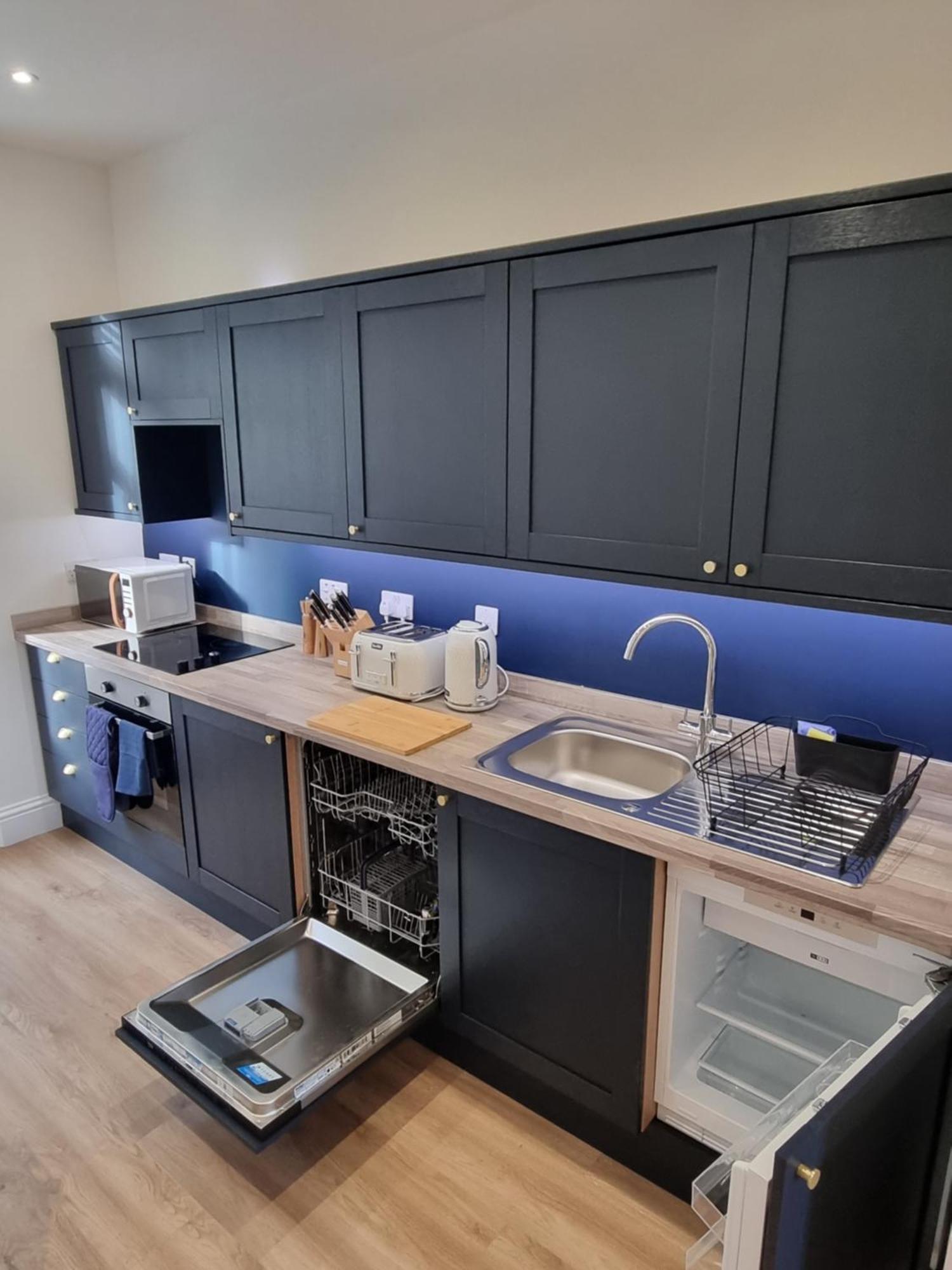 The Rail & Ferry Den Apartment โอบาน ภายนอก รูปภาพ